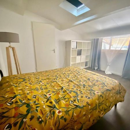 Le Carnot: City Centre With Parking Space Apartment Poitiers Bagian luar foto