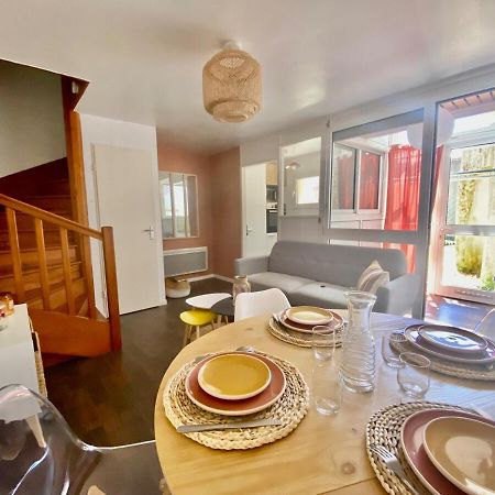 Le Carnot: City Centre With Parking Space Apartment Poitiers Bagian luar foto