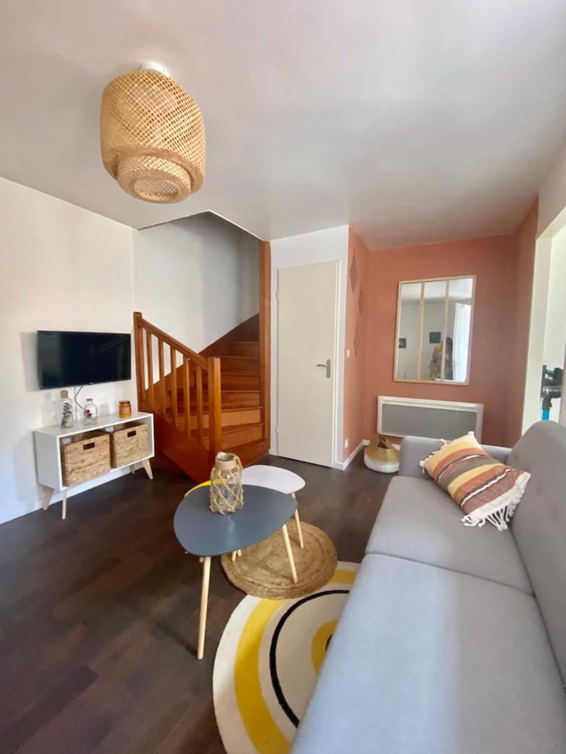 Le Carnot: City Centre With Parking Space Apartment Poitiers Bagian luar foto