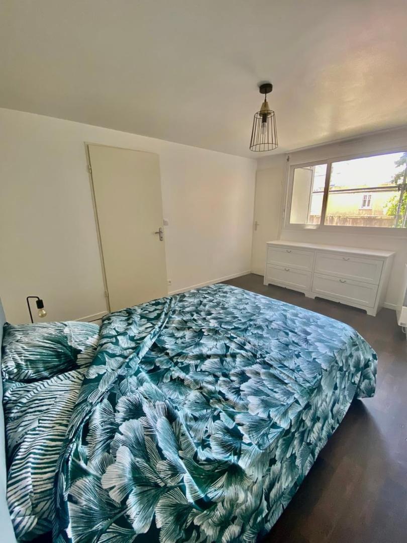 Le Carnot: City Centre With Parking Space Apartment Poitiers Bagian luar foto