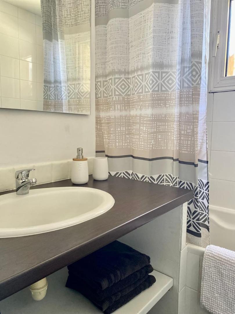 Le Carnot: City Centre With Parking Space Apartment Poitiers Bagian luar foto